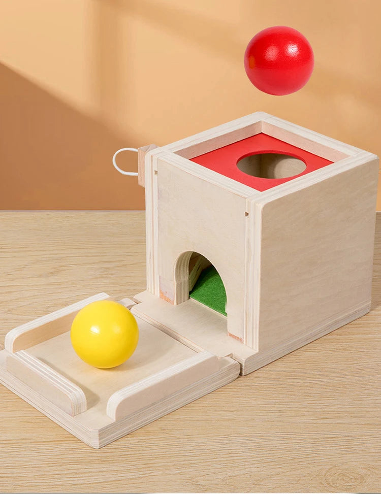 Brinquedo Educativo de Caixa de madeira com  formas geometricas e cor