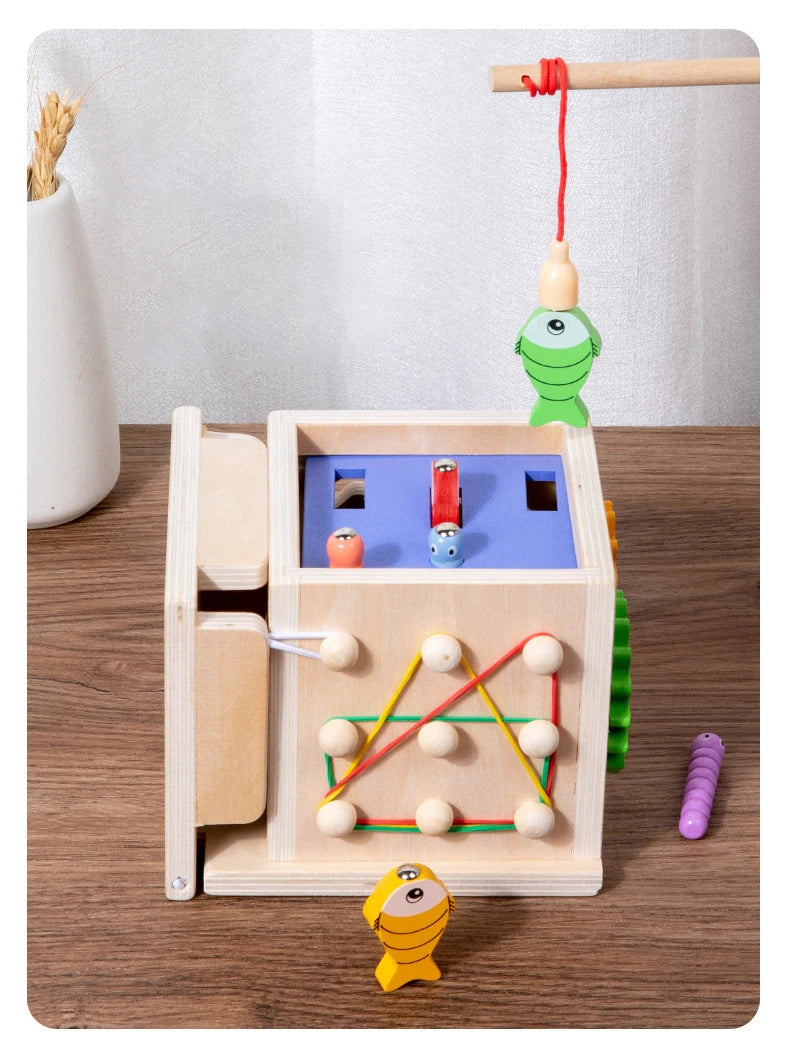 Brinquedo Educativo de Caixa de madeira com  formas geometricas e cor